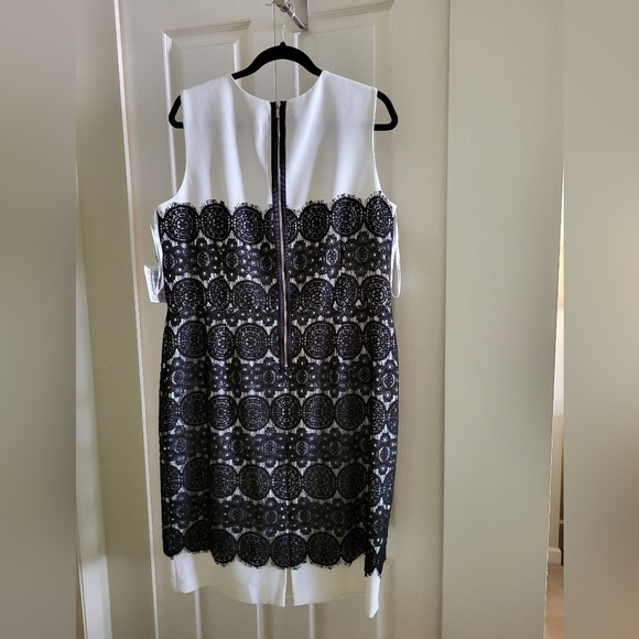 Anne Klein Dress - Picture 2 of 3